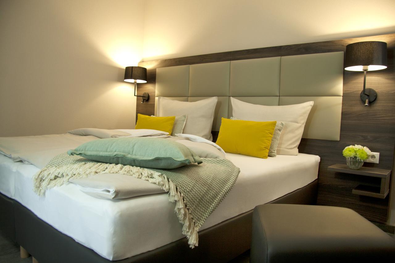 Hotel Am Moosrain Garni Eitting Kültér fotó