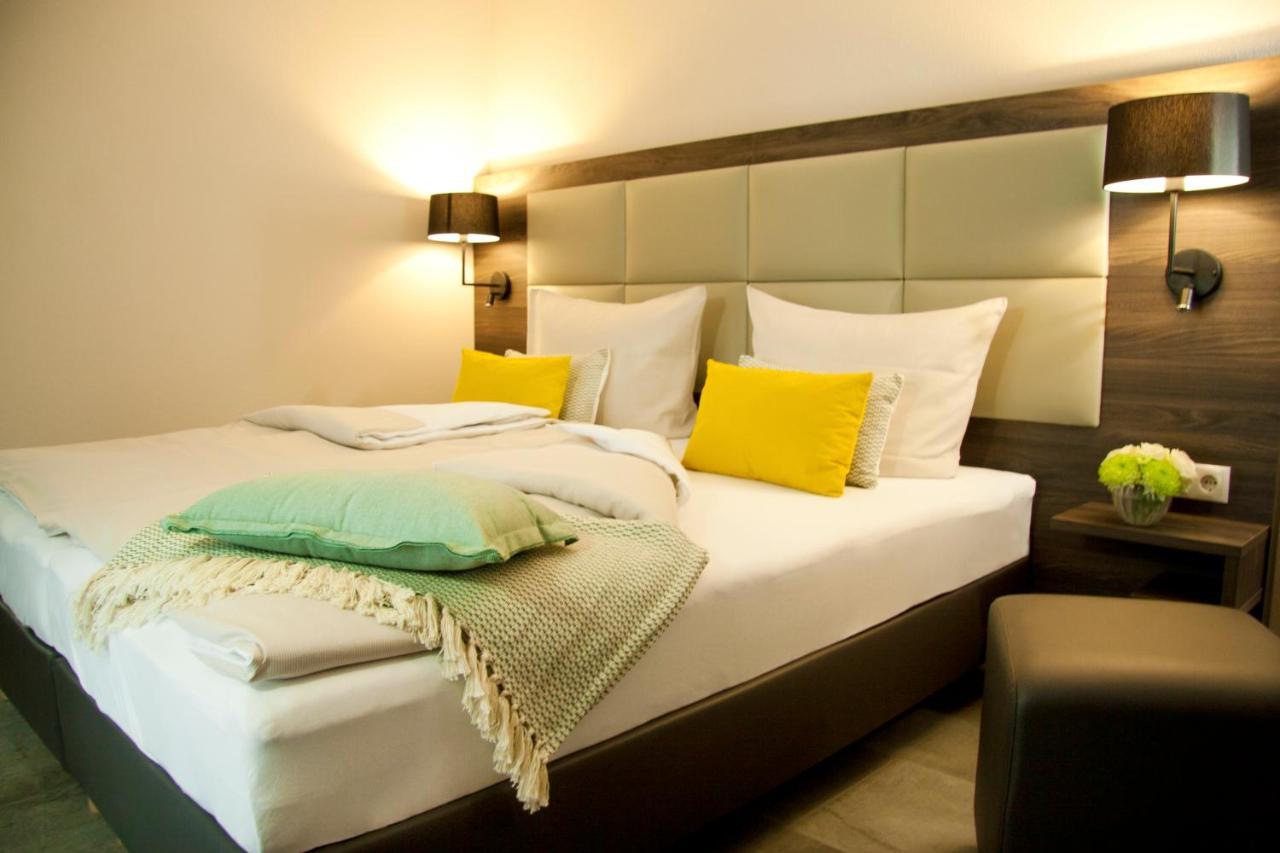 Hotel Am Moosrain Garni Eitting Kültér fotó